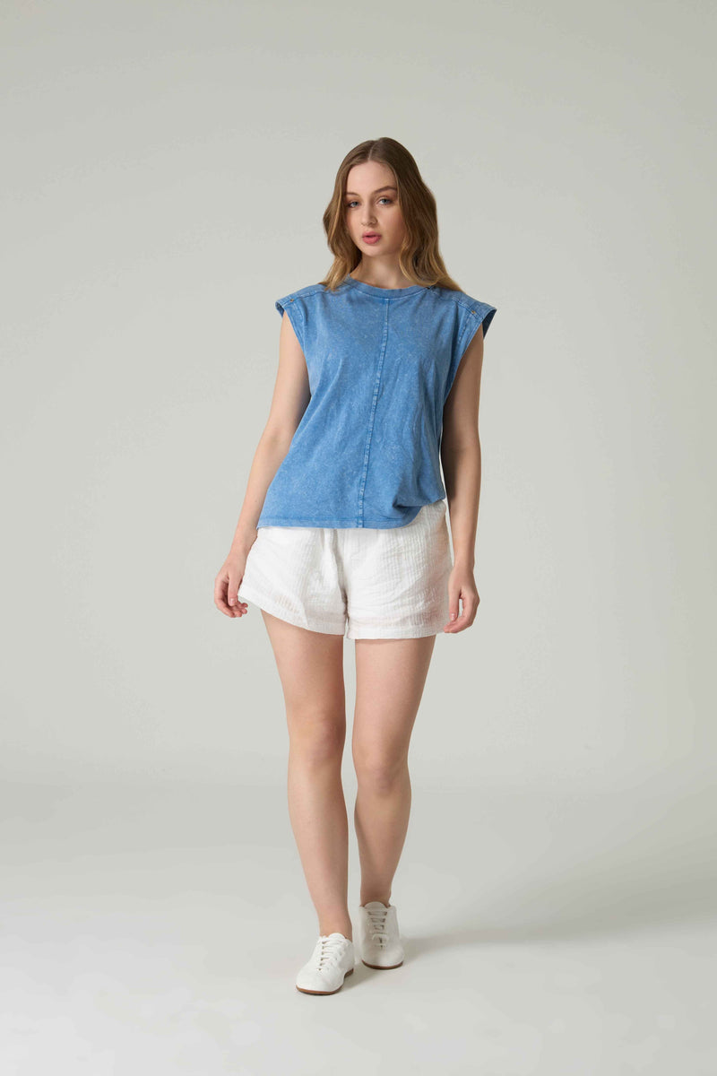 Mila T-shirt