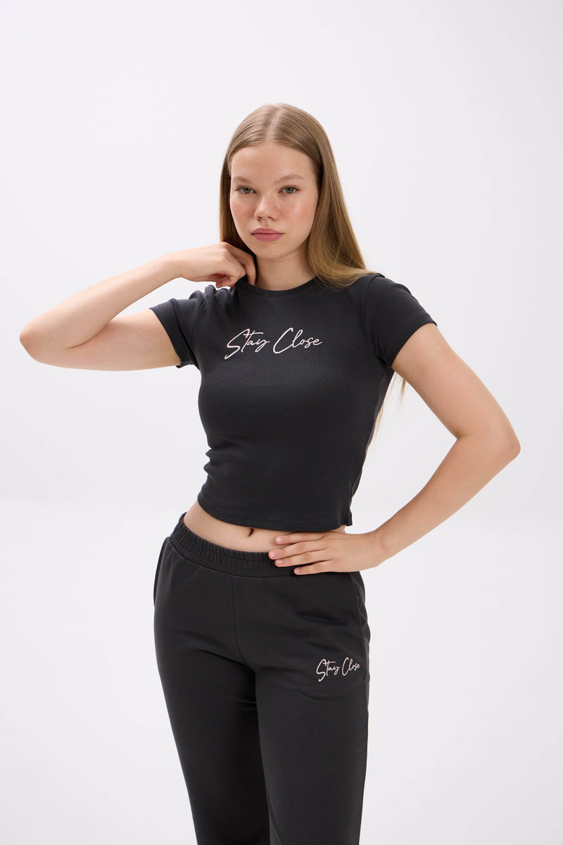 Chatwalk Embroidered Tee - Stay Close