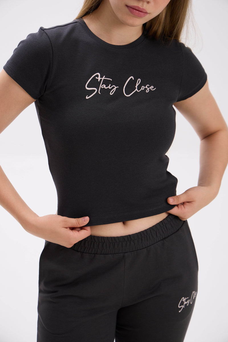 Chatwalk Embroidered Tee - Stay Close